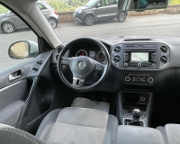 Volkswagen Tiguan 2.0 tdi Sport Bluemotion Technology 140cv "Tetto apribile/panoramico - navigatore"