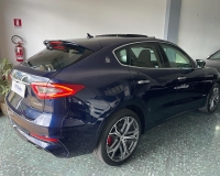 Maserati Levante V6 Diesel 275 CV AWD Gransport my20 "Auto Aziendale Full Full Optional" (Tetto apribile/panoramico - cerchi da 21" - Sport package- Proiettori adattativi Full-LED Matrix"