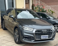 Audi Q5 - 40TDI 2.0 190CV QUATTRO S-LINE PLUS S/Tronic " Auto Aziendale - Full Optional"