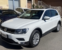 Volkswagen Tiguan 1.6 TDI 115 Cv Style" Tetto Panoramico apribile- km 37832"