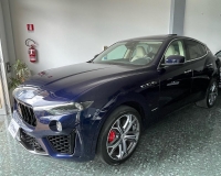 Maserati Levante V6 Diesel 275 CV AWD Gransport my20 "Auto Aziendale Full Full Optional" (Tetto apribile/panoramico - cerchi da 21" - Sport package- Proiettori adattativi Full-LED Matrix"