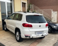 Volkswagen Tiguan 2.0 tdi Sport Bluemotion Technology 140cv "Tetto apribile/panoramico - navigatore"