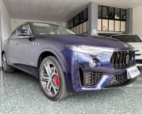 Maserati Levante V6 Diesel 275 CV AWD Gransport my20 "Auto Aziendale Full Full Optional" (Tetto apribile/panoramico - cerchi da 21" - Sport package- Proiettori adattativi Full-LED Matrix"